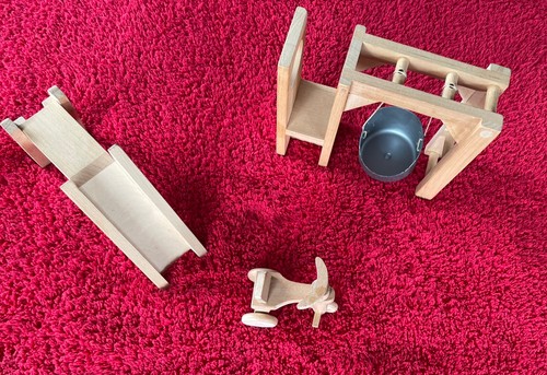 Dolls house scale - house, wooden